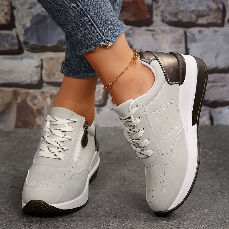 Tenis con Soporte de Arco y Horma Amplia