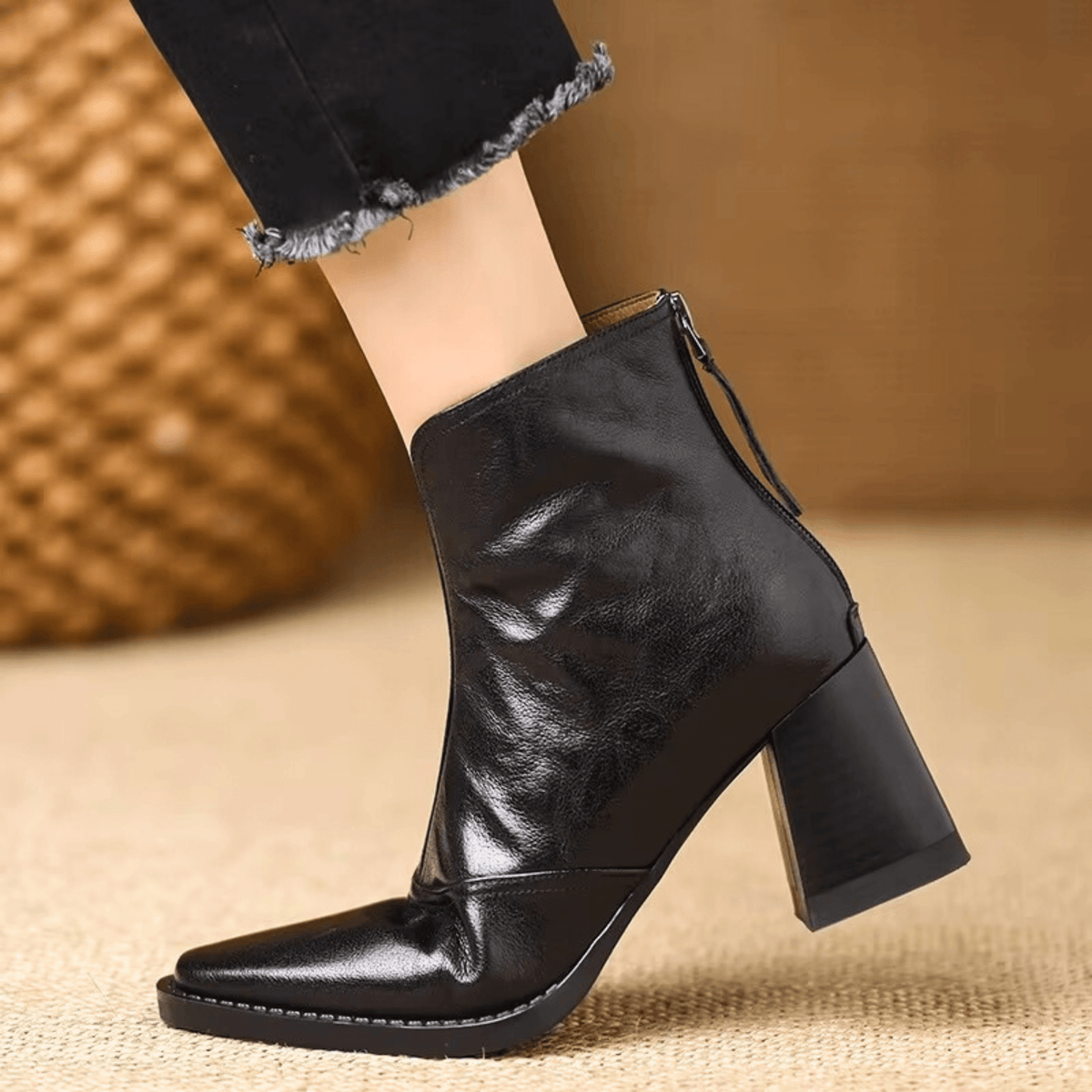 Botas mujer al tobillo con tacón ancho y cierre – estilo elegante urbano
