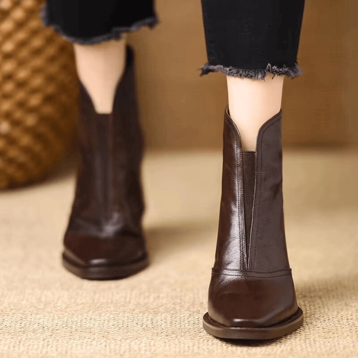 Botas mujer al tobillo con tacón ancho y cierre – estilo elegante urbano